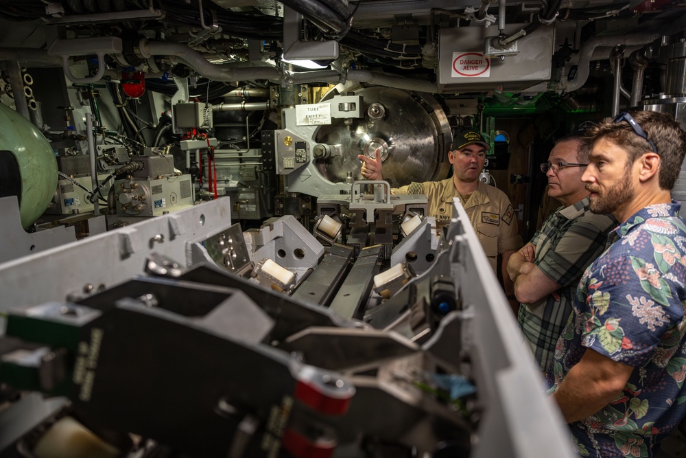 Performing the Duties of Assistant Secretary of Defense for Special Operations and Low-Intensity Conflict Colby Jenkins Tours USS Montana (SSN 794)