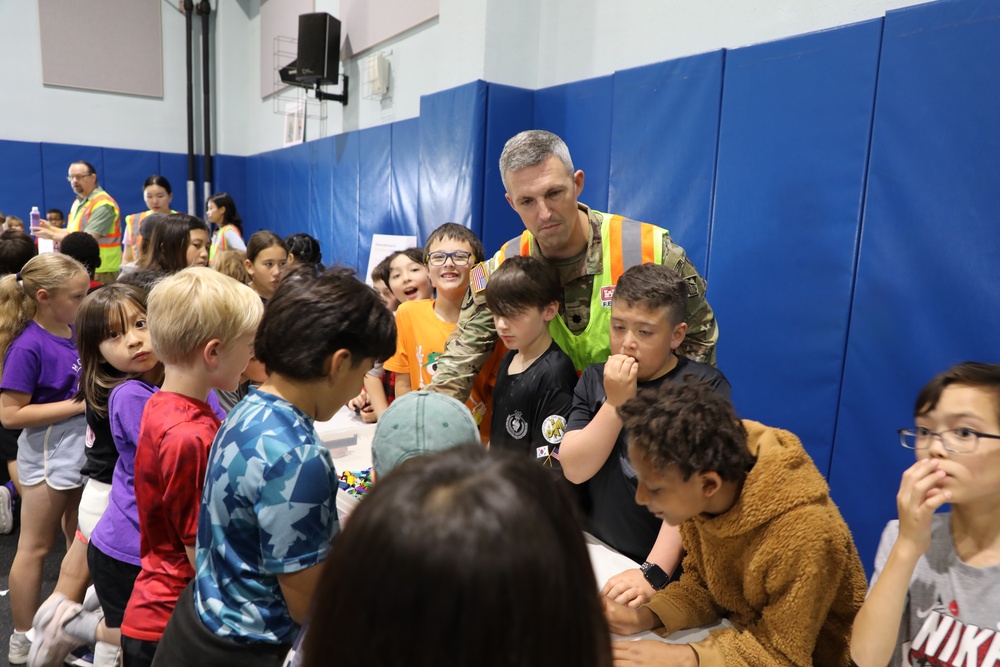 USACE Far East District inspires future innovators at STEAM events in South Korea