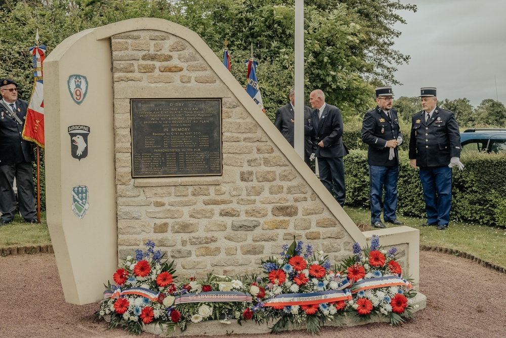 101st Airborne Division (Air Assault) Soldiers Participate in 506th PIR Memorial Ceremony