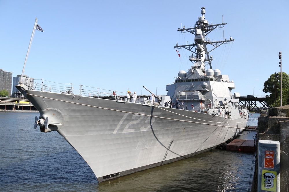 Portland Fleet Week welcomes USS Mustin and USS Jack H. Lucas