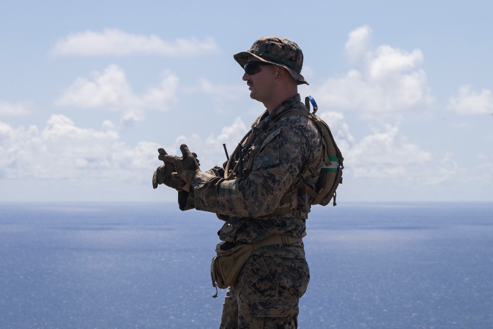 Staying Ready: Headquarters Battalion, MCBH, conducts FEX III