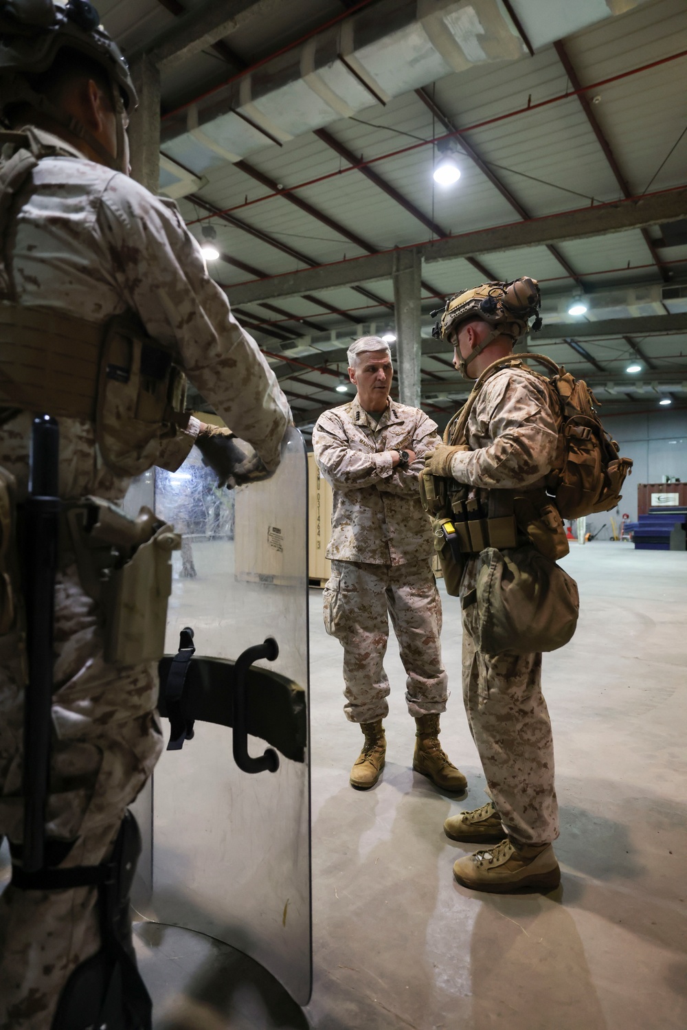 37th Assistant Commandant of the Marine Corps visits NSA Bahrain