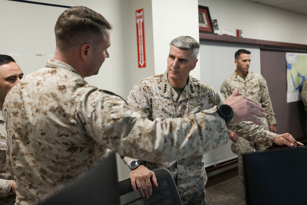 37th Assistant Commandant of the Marine Corps visits NSA Bahrain