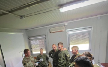 28ID Soldiers Conduct Combat Medic Training with Kosovo Security Force Soldiers