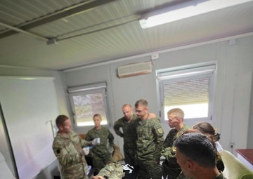 28ID Soldiers Conduct Combat Medic Training with Kosovo Security Force Soldiers