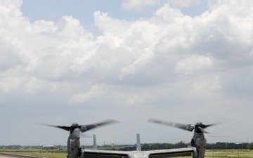 KAMANDAG 9: VMM-364 conducts training flight