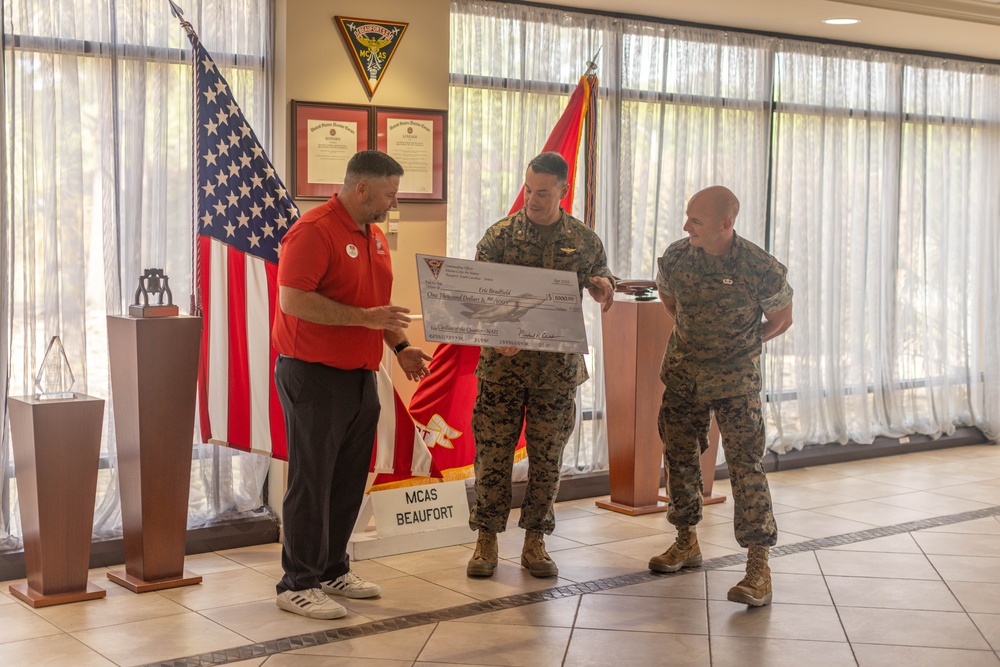 MCAS Beaufort Civilian of the Quarter awards Eric Bradfield