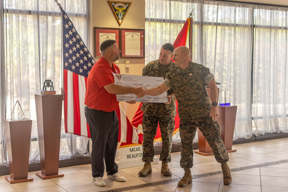 MCAS Beaufort Civilian of the Quarter awards Eric Bradfield