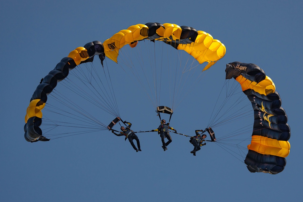 U.S. Army Parachute Team Conducts Quarterly Training