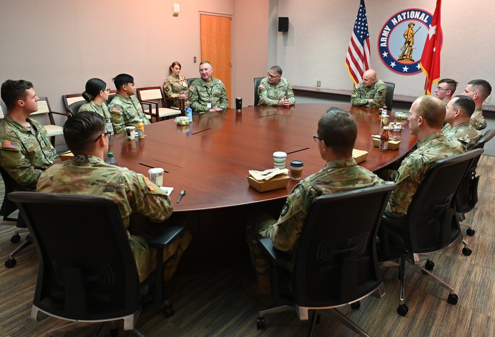DARNG recognizes Soldiers of the Old Guard and Pershing's Own