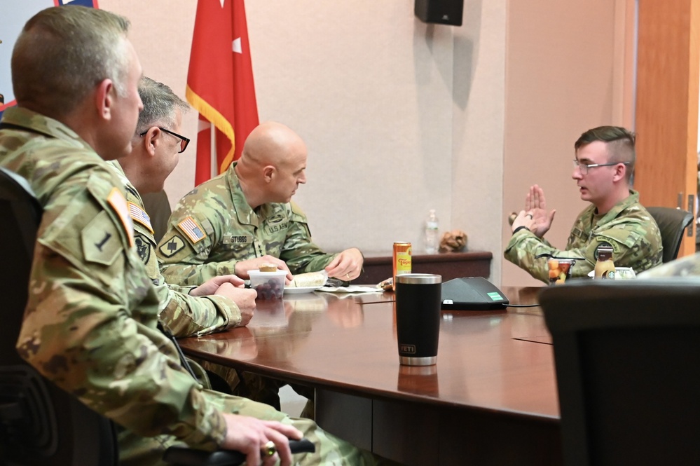 DARNG recognizes Soldiers of the Old Guard and Pershing's Own