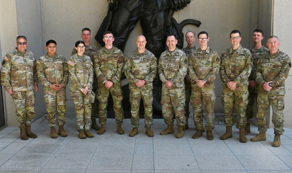 DARNG recognizes Soldiers of the Old Guard and Pershing's Own