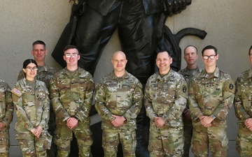 DARNG recognizes Soldiers of the Old Guard and Pershing's Own