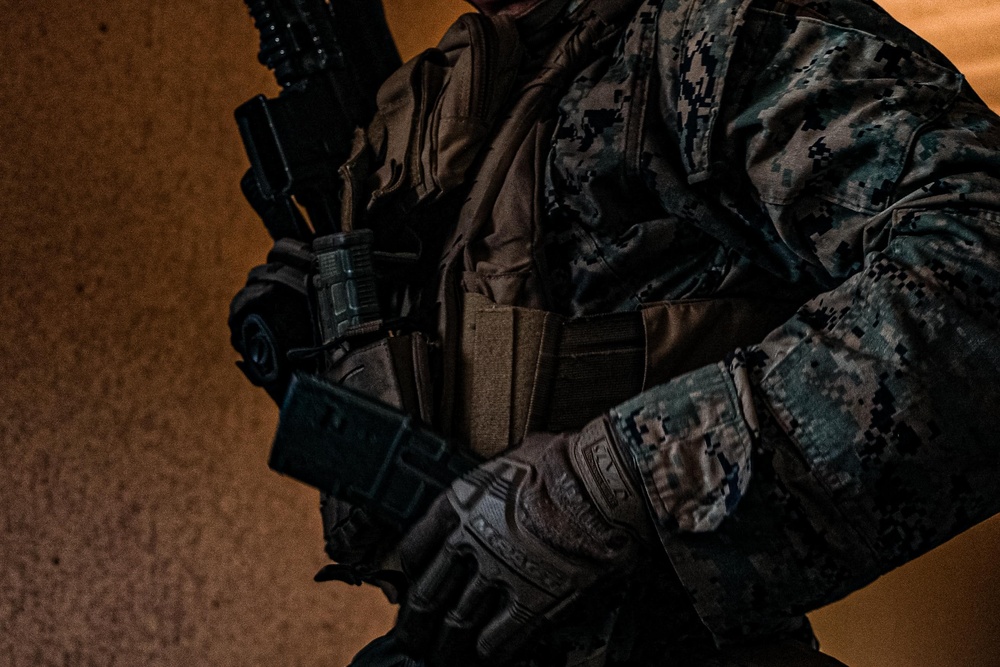 22nd MEU | BLT 3/6 Amphibious Assault from IWO ARG