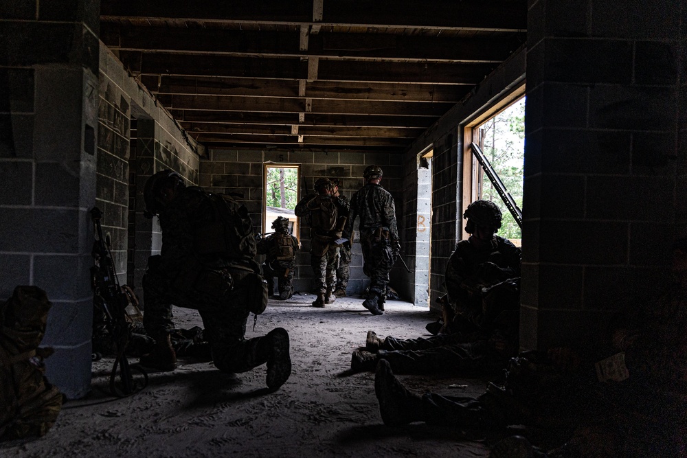 22nd MEU | BLT 3/6 Amphibious Assault from IWO ARG