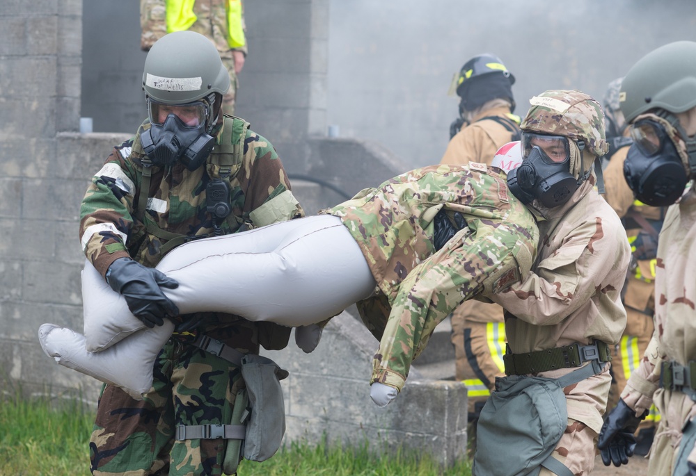 142nd MSG and MDG Airmen Build New Skills in Deployment Exercise
