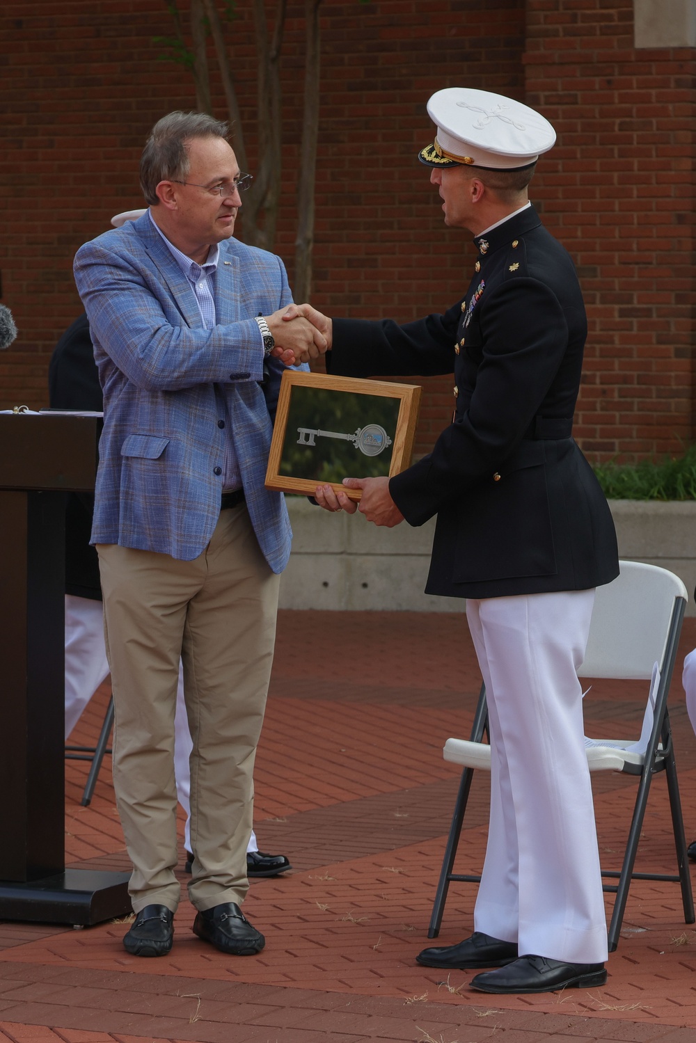 MCRC Hosts 2nd MAW Band and Silent Drill Platoon during Marine Week Nashville