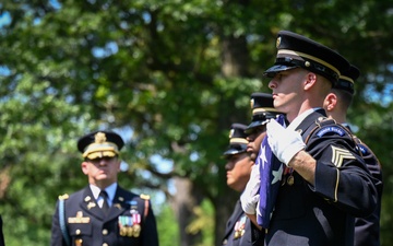 Funeral for U.S. Army Corporal Raymond N. DeCloss at Arlington National Cemetery
