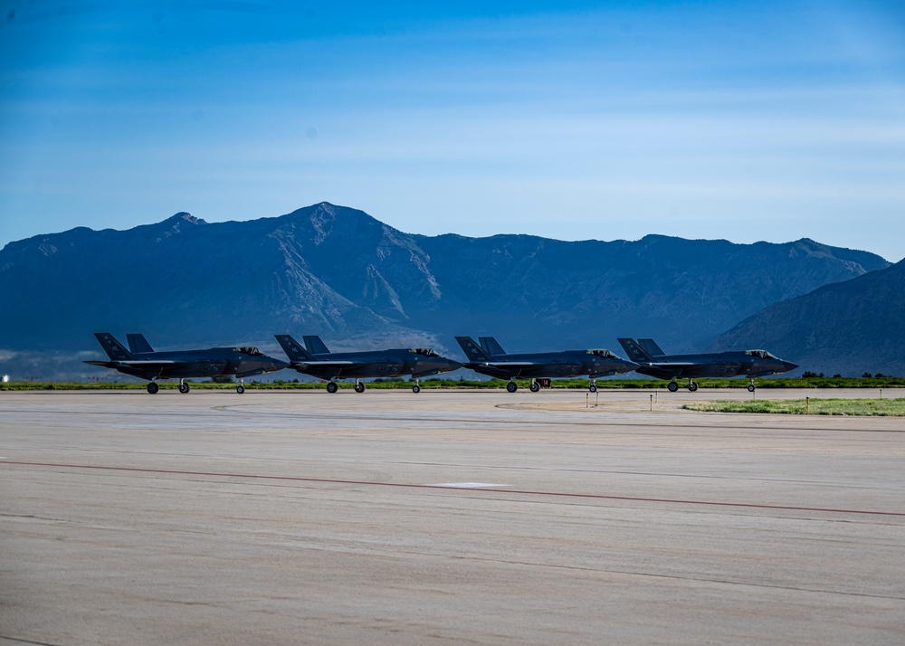 4th FGS Conducts Weapons Loading Exercise