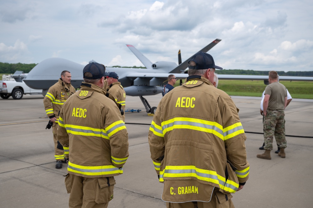 Arnold AFB Fire and Emergency Services participates in National Guard response exercise