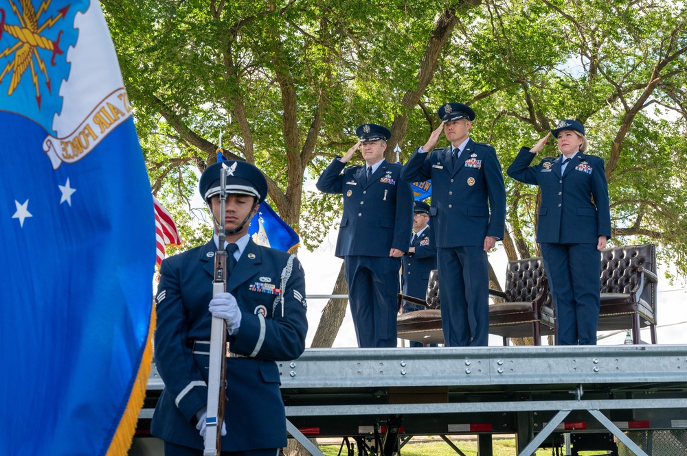 Colonels Render Honors During Change of Command Ceremony