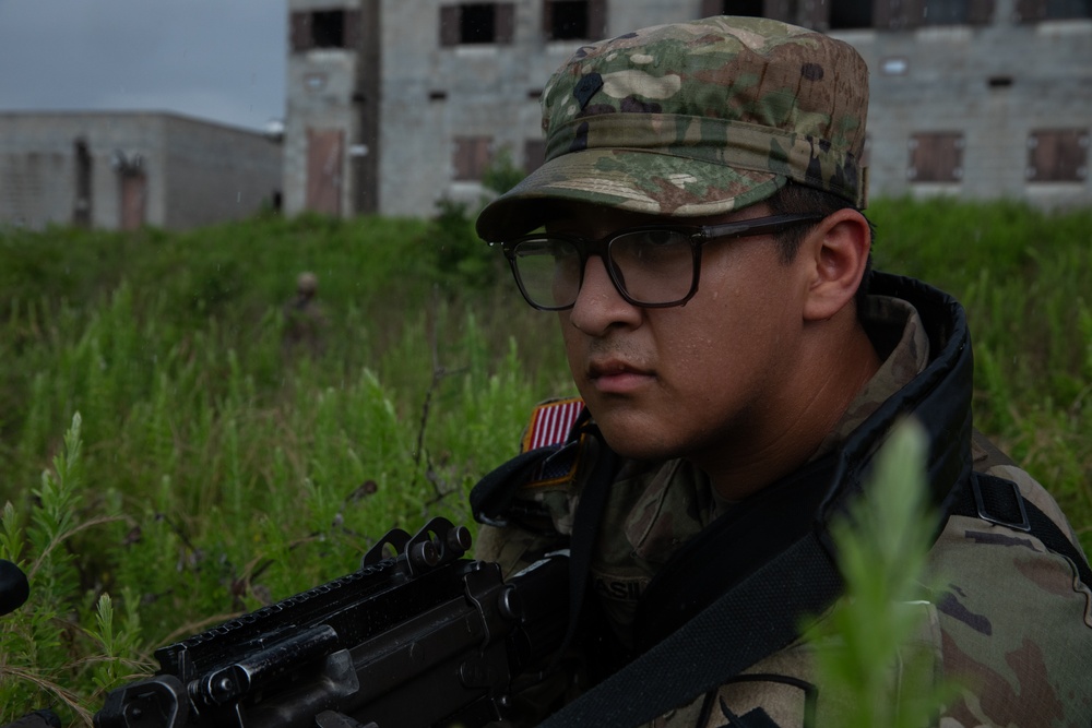 39th Infantry Soldiers Conduct Urban Operations