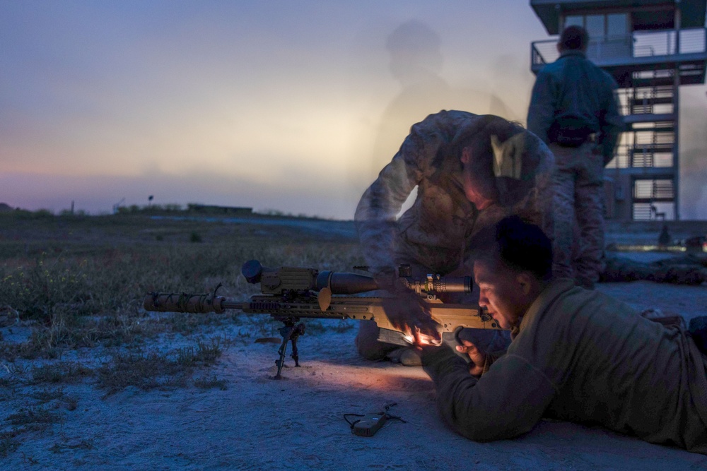 U.S. Marines, Indonesian Korps Marinir fire Mk22 Mod 0 advanced sniper rifle