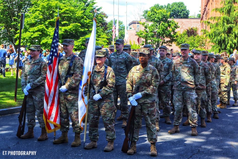 104th Fighter Wing participates in Memorial Day Parade