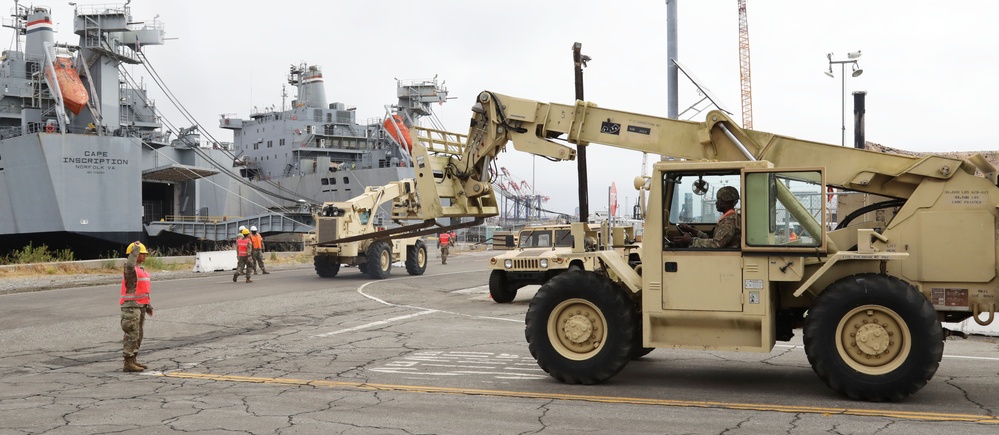 Army Reserve Soldiers conduct operations at Port of Long Beach