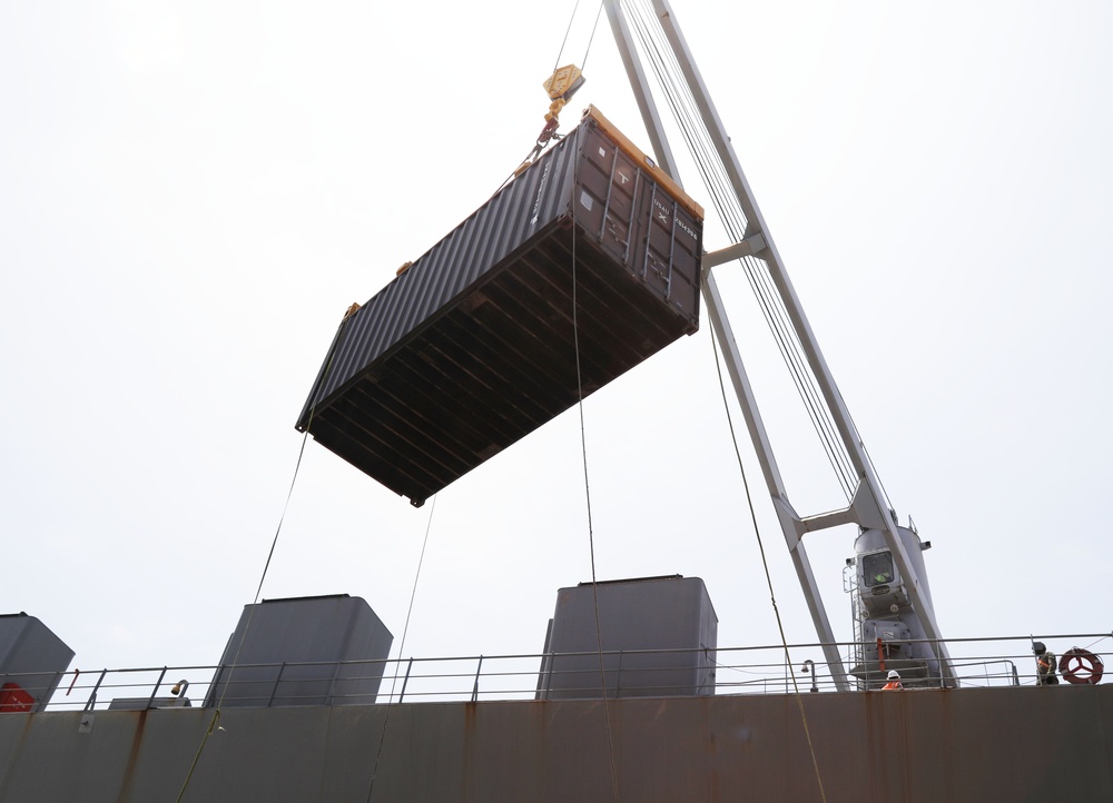 Army Reserve Soldiers conduct operations at Port of Long Beach