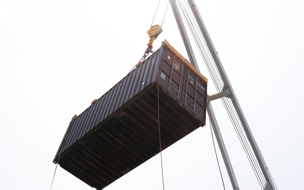 Army Reserve Soldiers conduct operations at Port of Long Beach