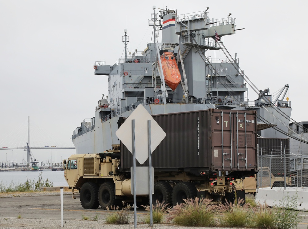 Army Reserve Soldiers conduct operations at Port of Long Beach