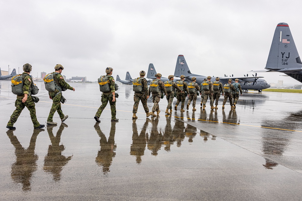 U.S. Marines and Airmen Rehearse a Parachute Operations with Japan Ground Self-Defense Force