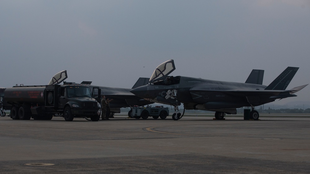 U.S. Marine Corps F-35Bs receive fuel at Osan Air Base