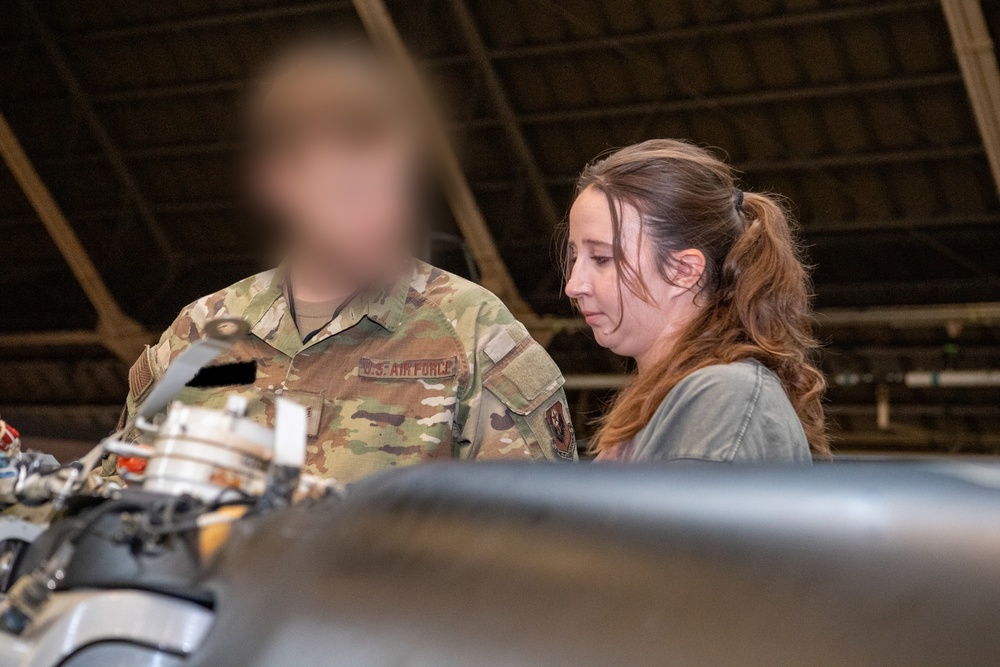 353 SOW showcases CV-22 Osprey to AFSOC spouses