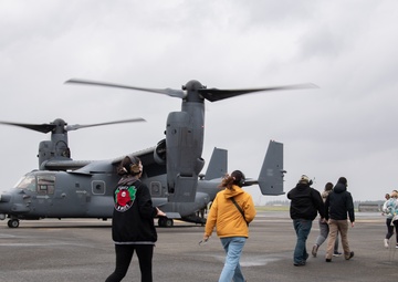 353 SOW showcases CV-22 Osprey to AFSOC spouses