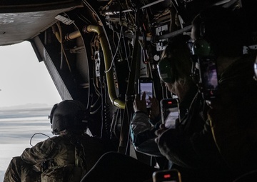 353 SOW showcases CV-22 Osprey to AFSOC spouses