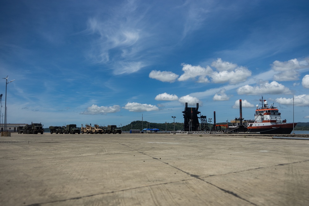 KAMANDAG 9: 3d MLR prepares for on and offloading drills with NMESIS, MADIS, HIMARS via SLV