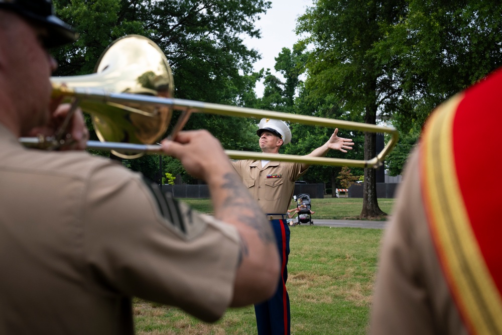 Marine Week Nashville; Cake cutting at Bicentennial Park