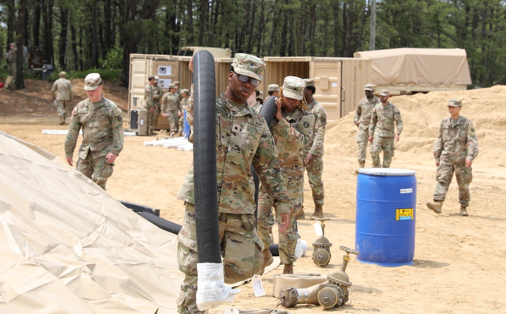233rd QM CO establish fuel point at QLLEX