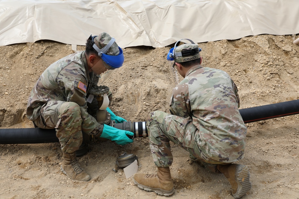 233rd QM CO establish fuel point at QLLEX