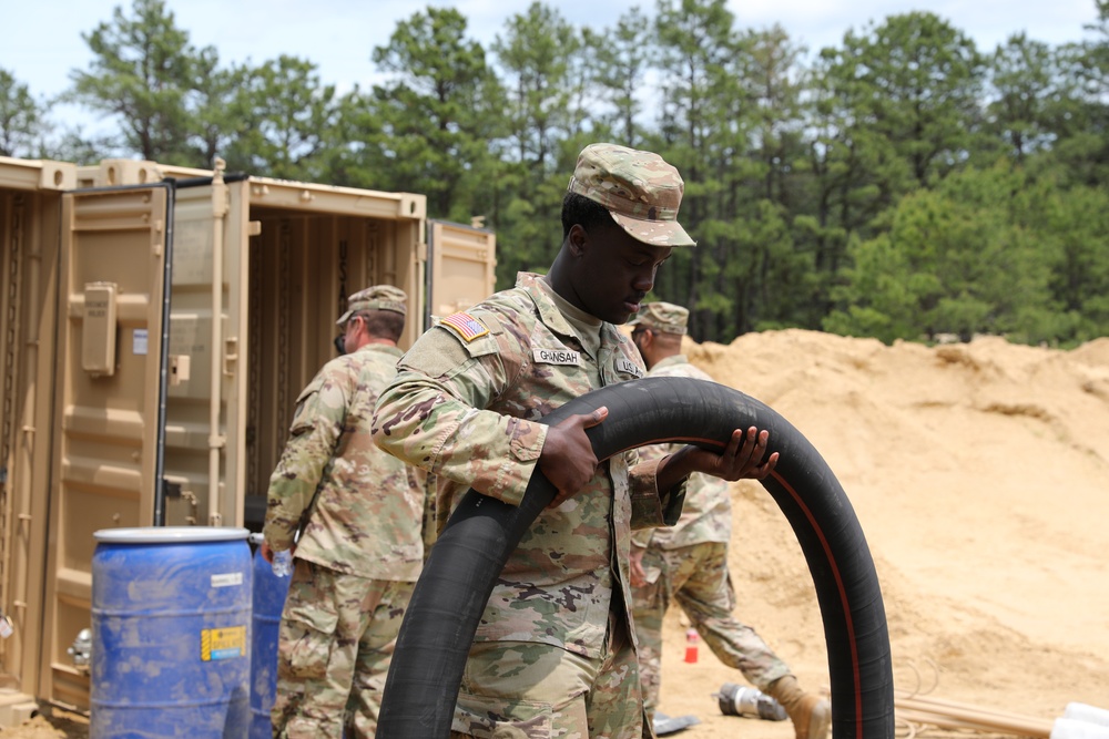 233rd QM CO establish Fuel System Supply Point (FSSP) at QLLEX