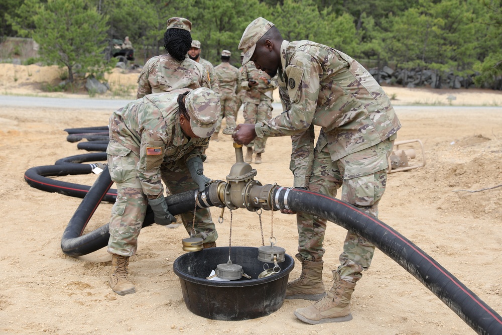 233rd QM CO establish Fuel System Supply Point (FSSP) at QLLEX