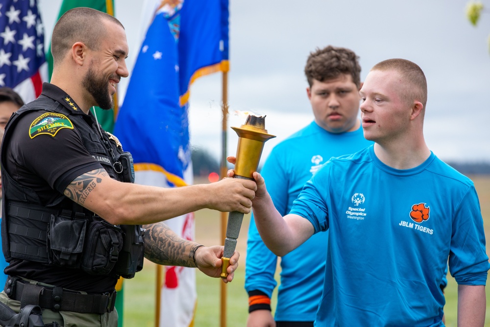 504th Military Police Battalion Leads Torch Run to Support Special Olympics