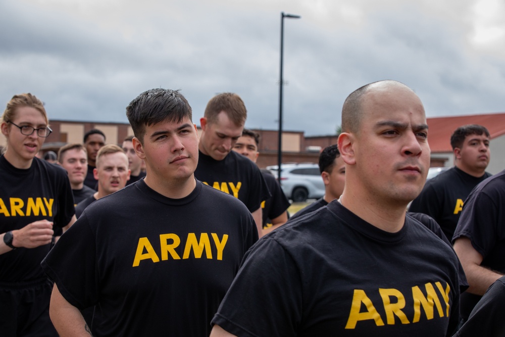 504th Military Police Battalion Leads Torch Run to Support Special Olympics