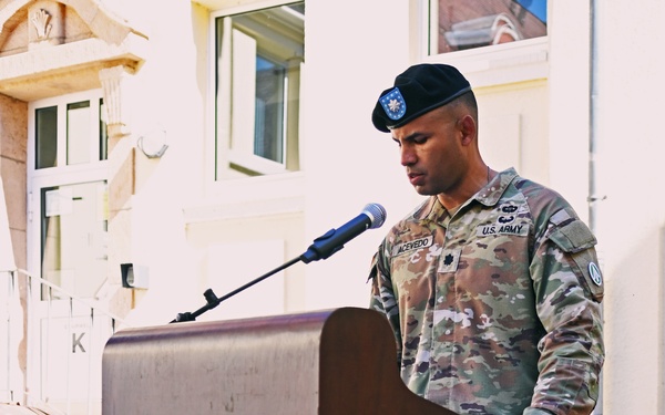Outgoing 838th Transportation BN Commander Addresses Audience During Change of Command Ceremony