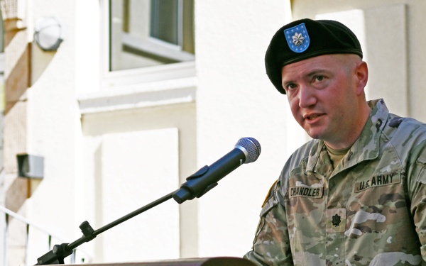 Incoming 838th Transportation BN Commander Addresses Audience During Change of Command Ceremony
