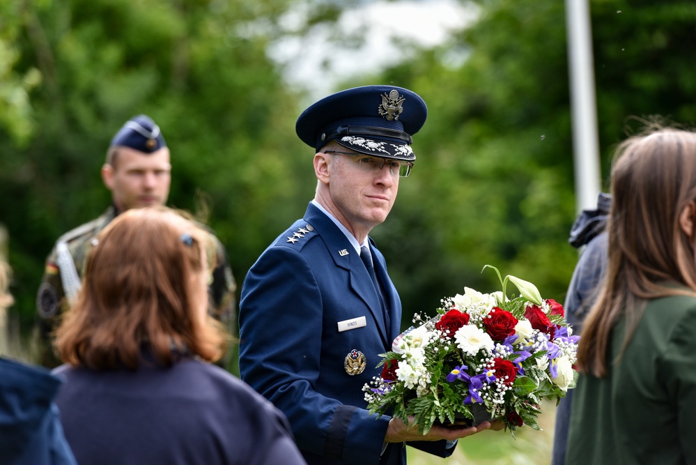 Lt. Gen. Jason Hinds attends C-47 Memorial Garden ceremony