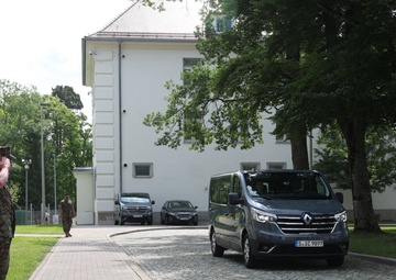 EUCOM Senior Leaders Meet at MARFOREUR/AF