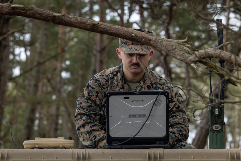 U.S. Recon Marines train with NATO allies